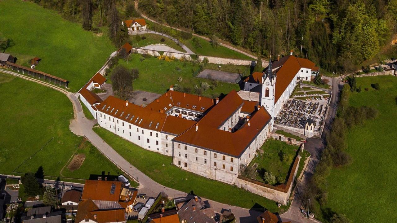 Samostan Mekinje Kamnik Exterior photo